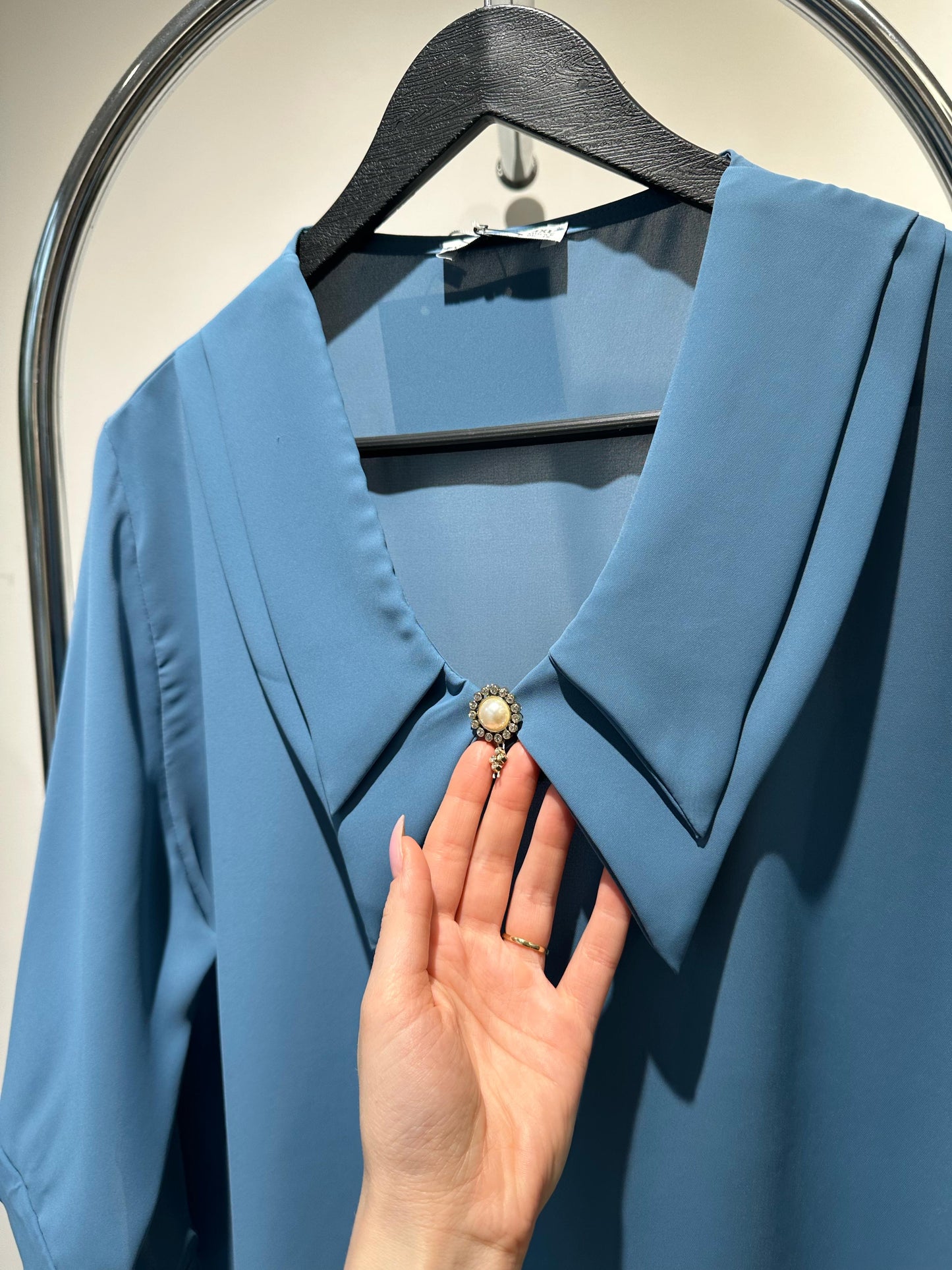 Bluzë me jakë të madhe | masa të mëdha