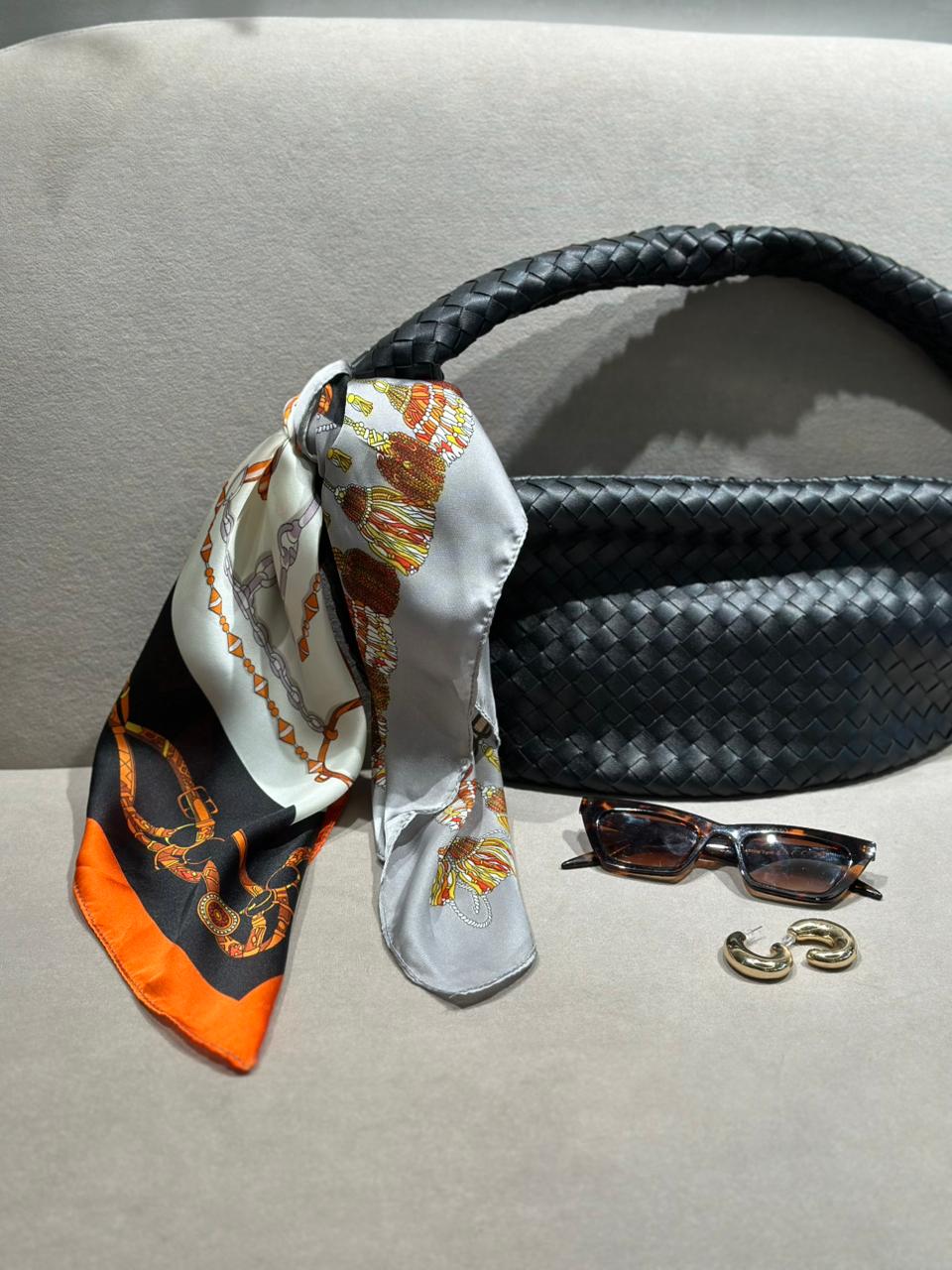 Shalli “Golden Links”