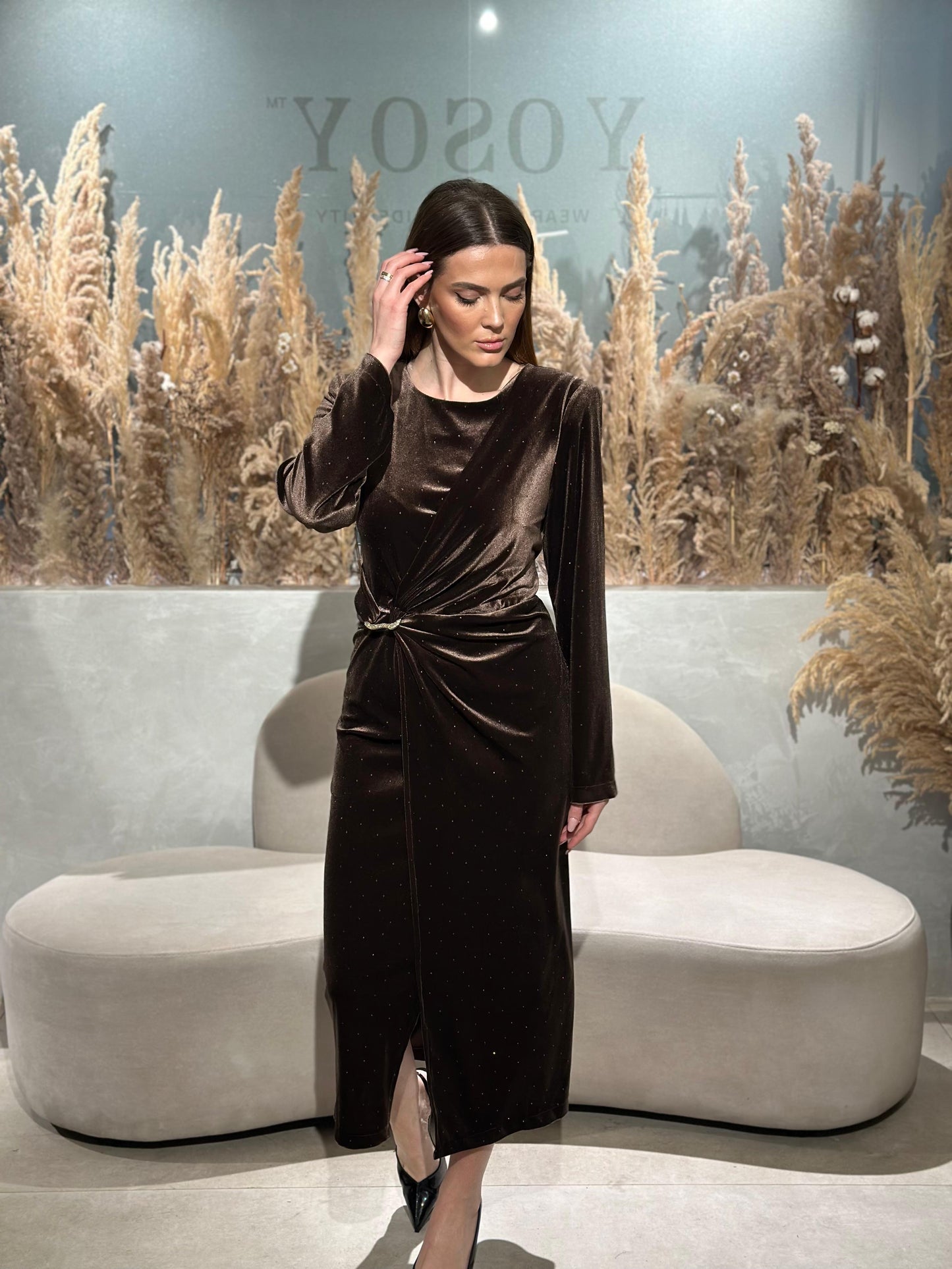 Fustan “Velvet Glow”