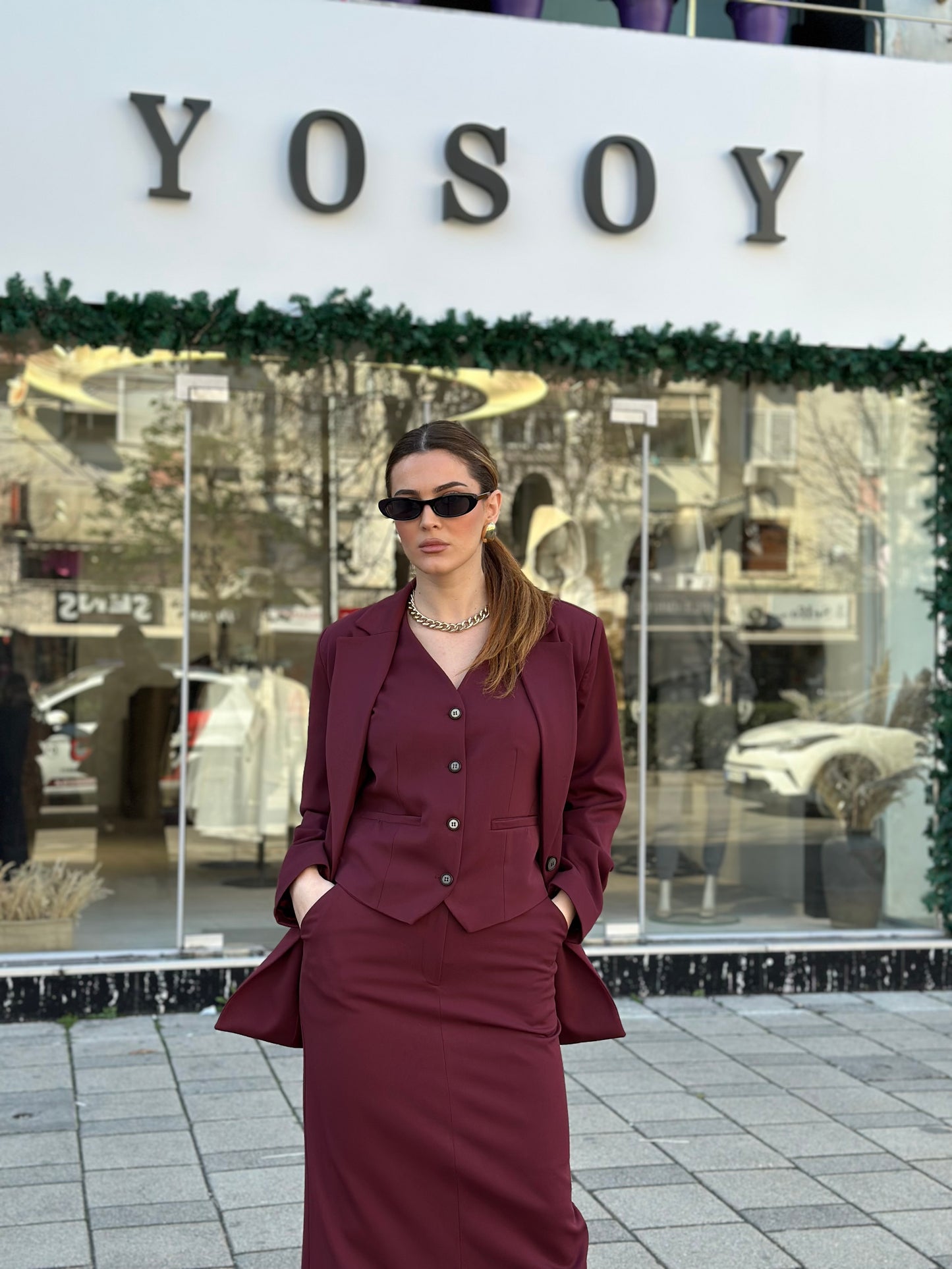 Kostum me fund + jelek
