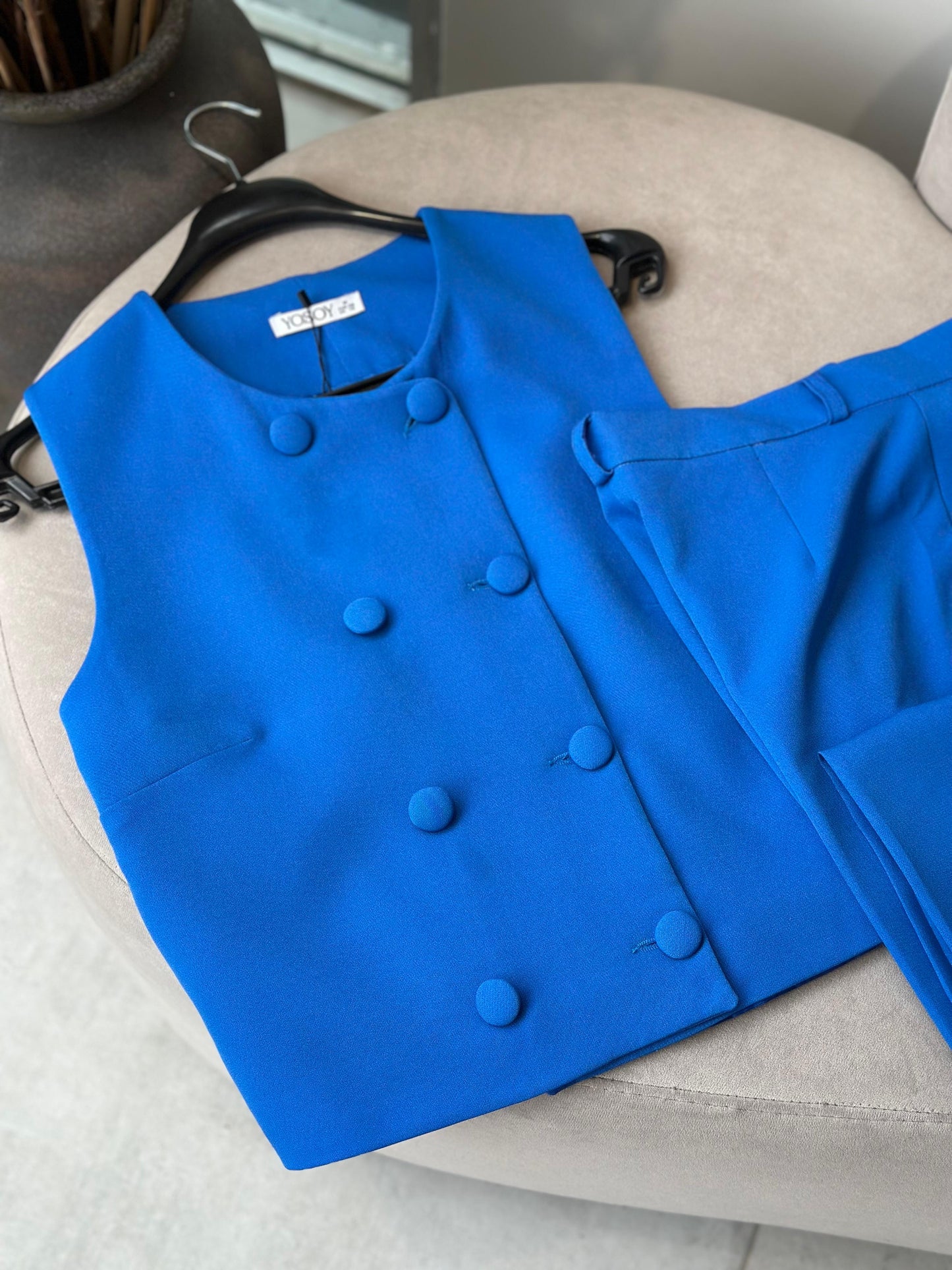 Set jelek 8 kopsa + pantallona