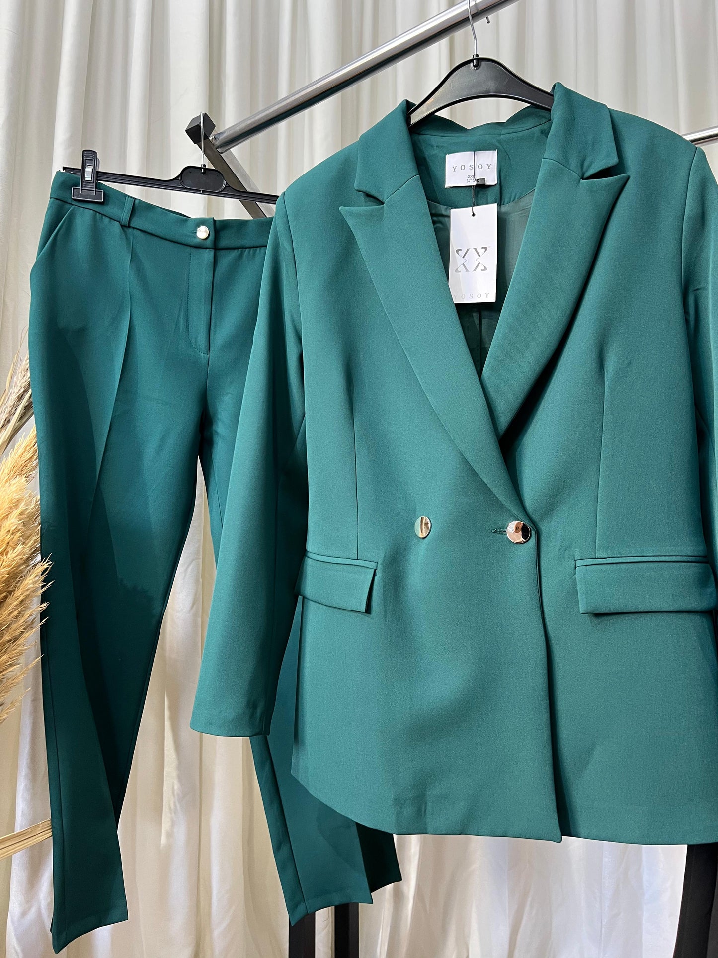 Kostum me kopsa argjend • Nr. 36 - 52