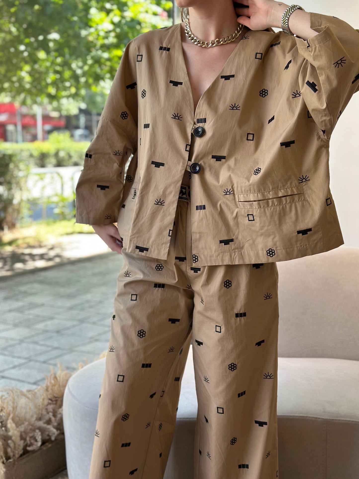 Set pranveror LIMITED EDITION* me detaje të qendisura