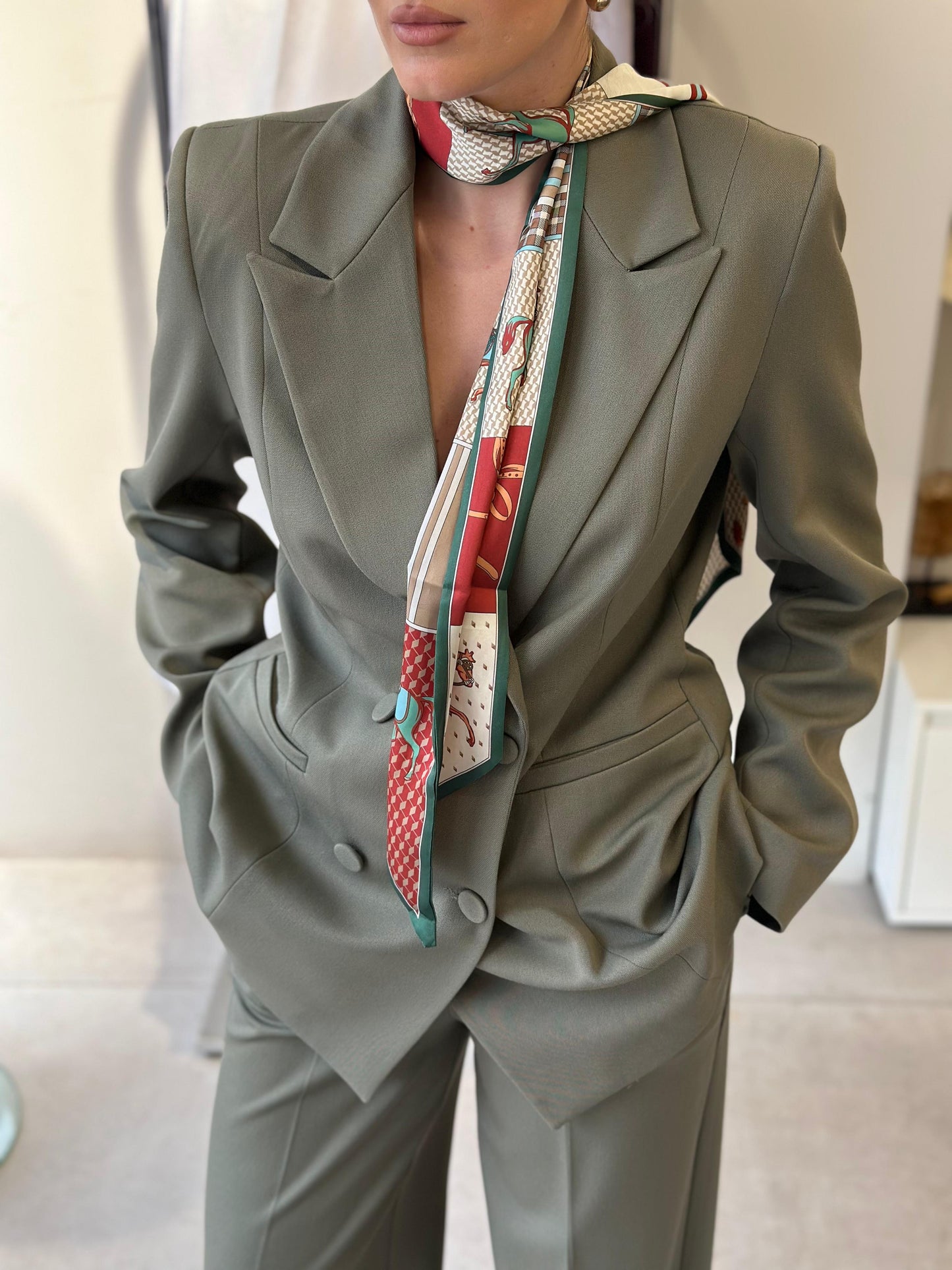 Kostum me 4 kopsa “NOX”