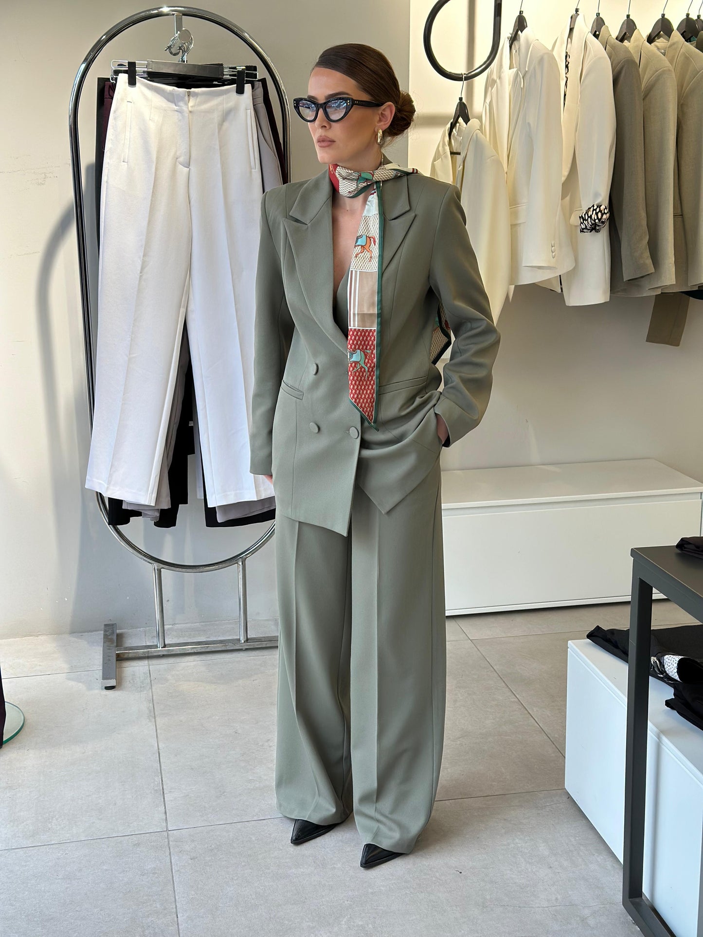 Kostum me 4 kopsa “NOX”