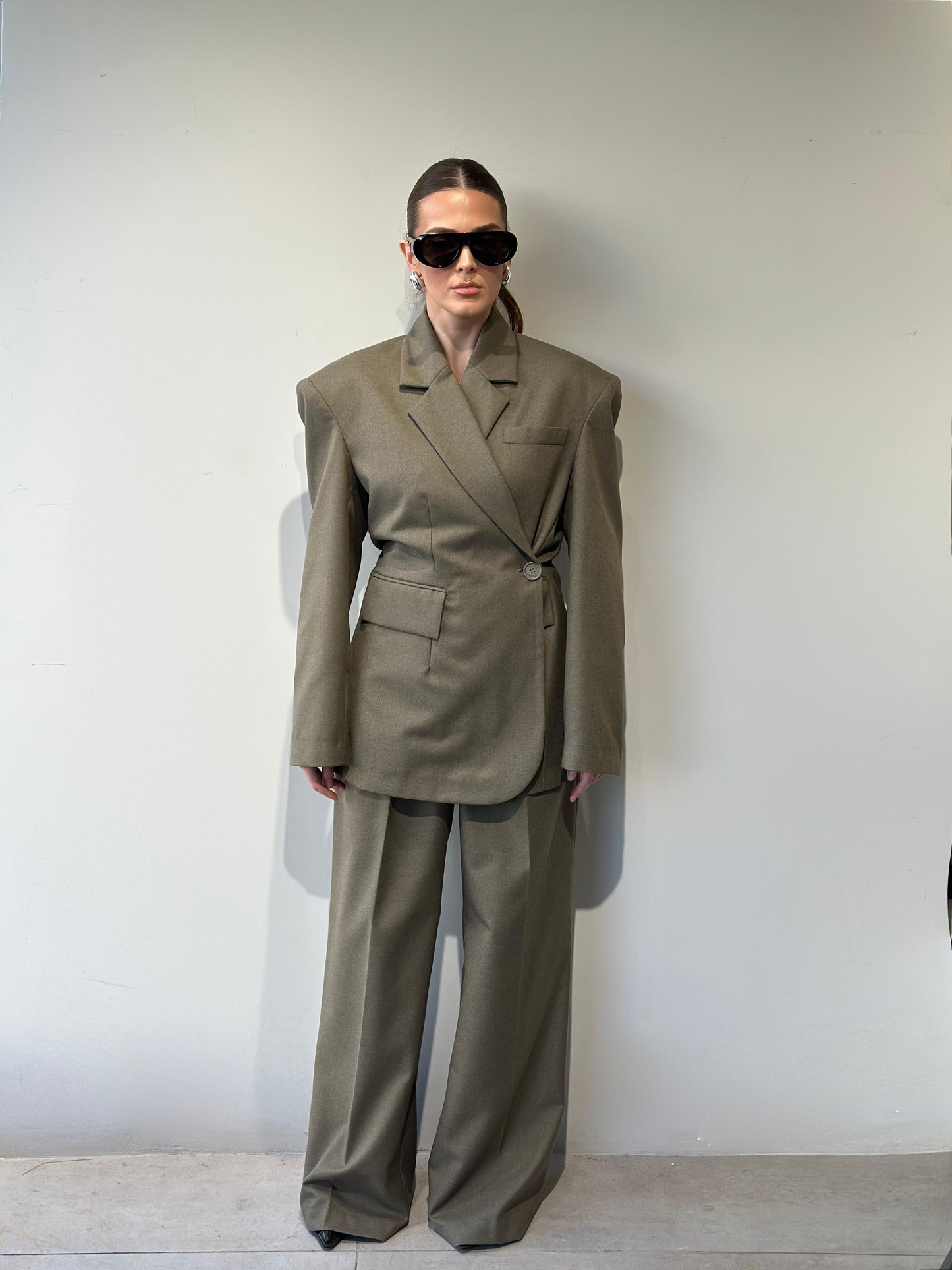 Xhakete “Presence”