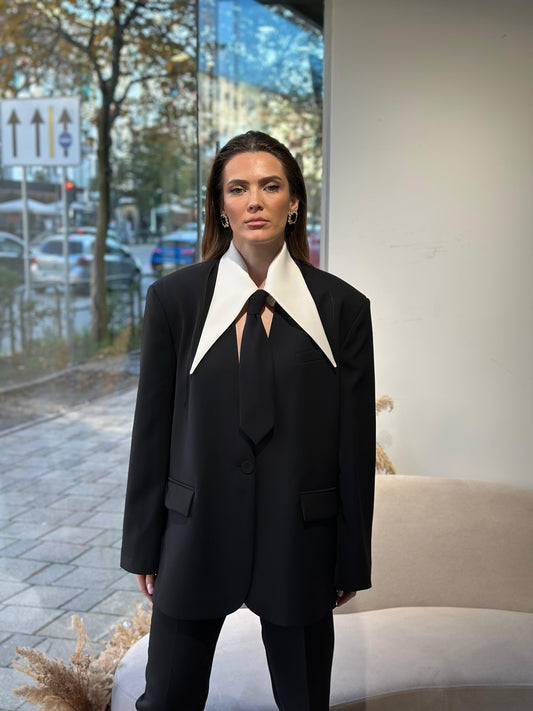 Xhakete “Sophie”