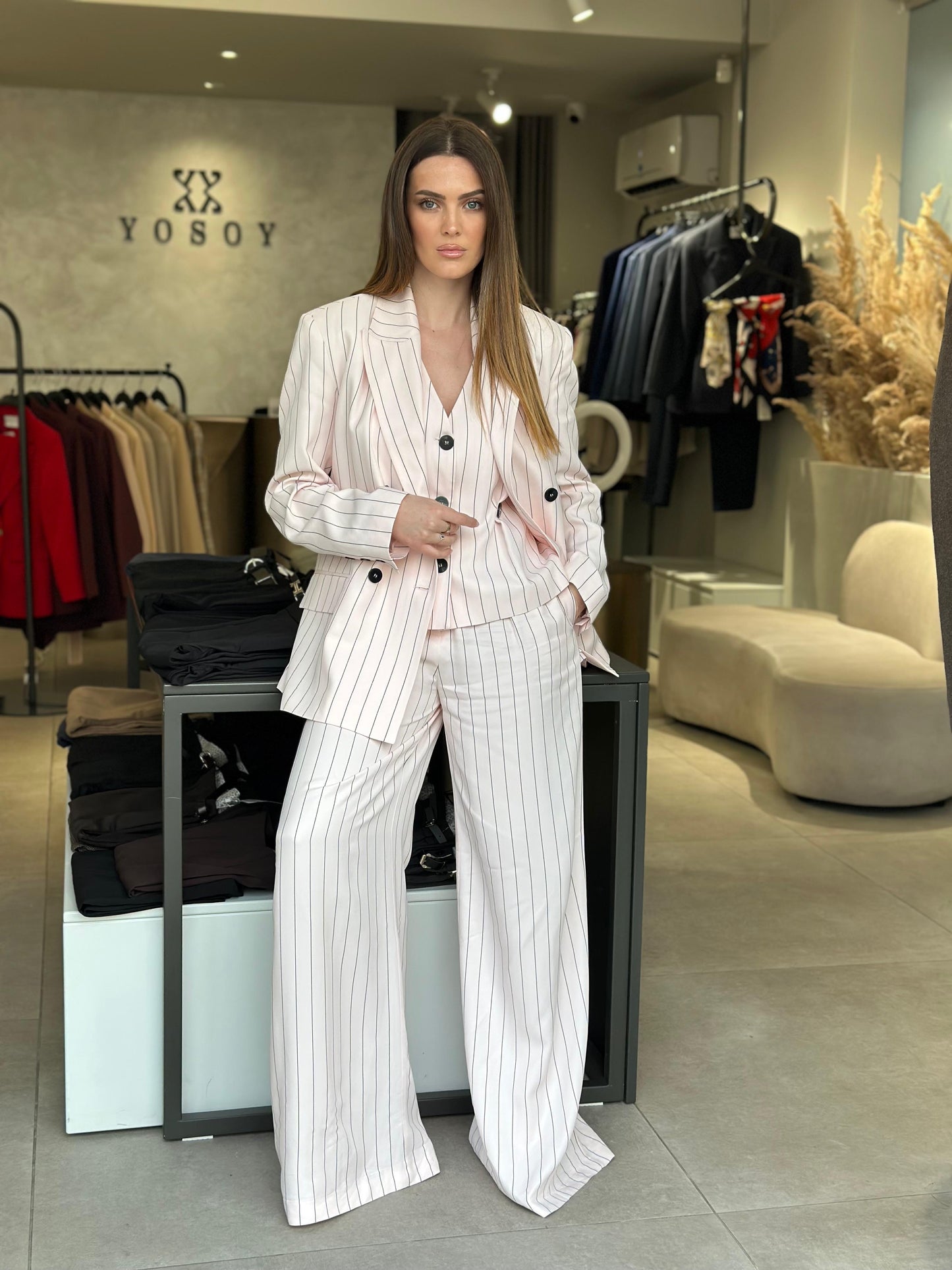 Kostum “Office Muse”