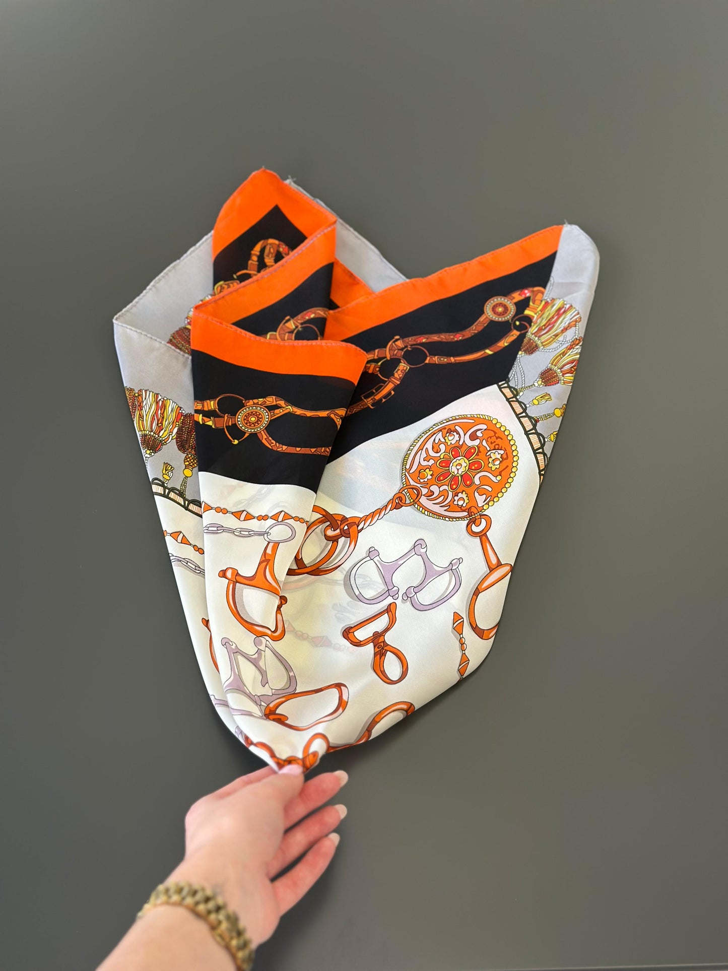 Shalli “Golden Links”