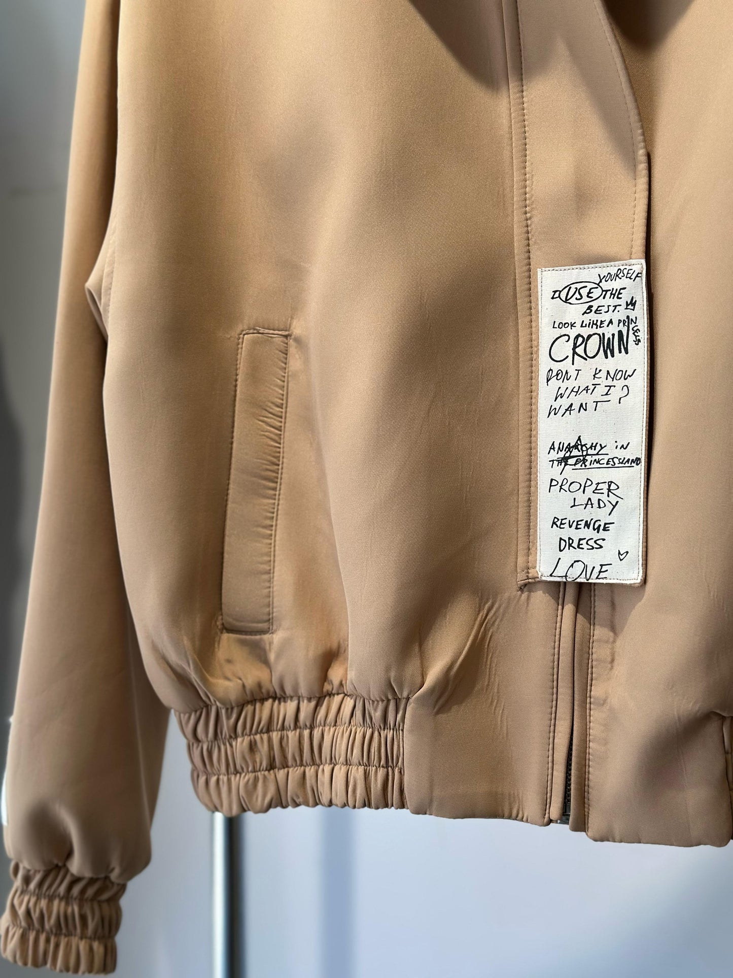 Xhaketë bomber