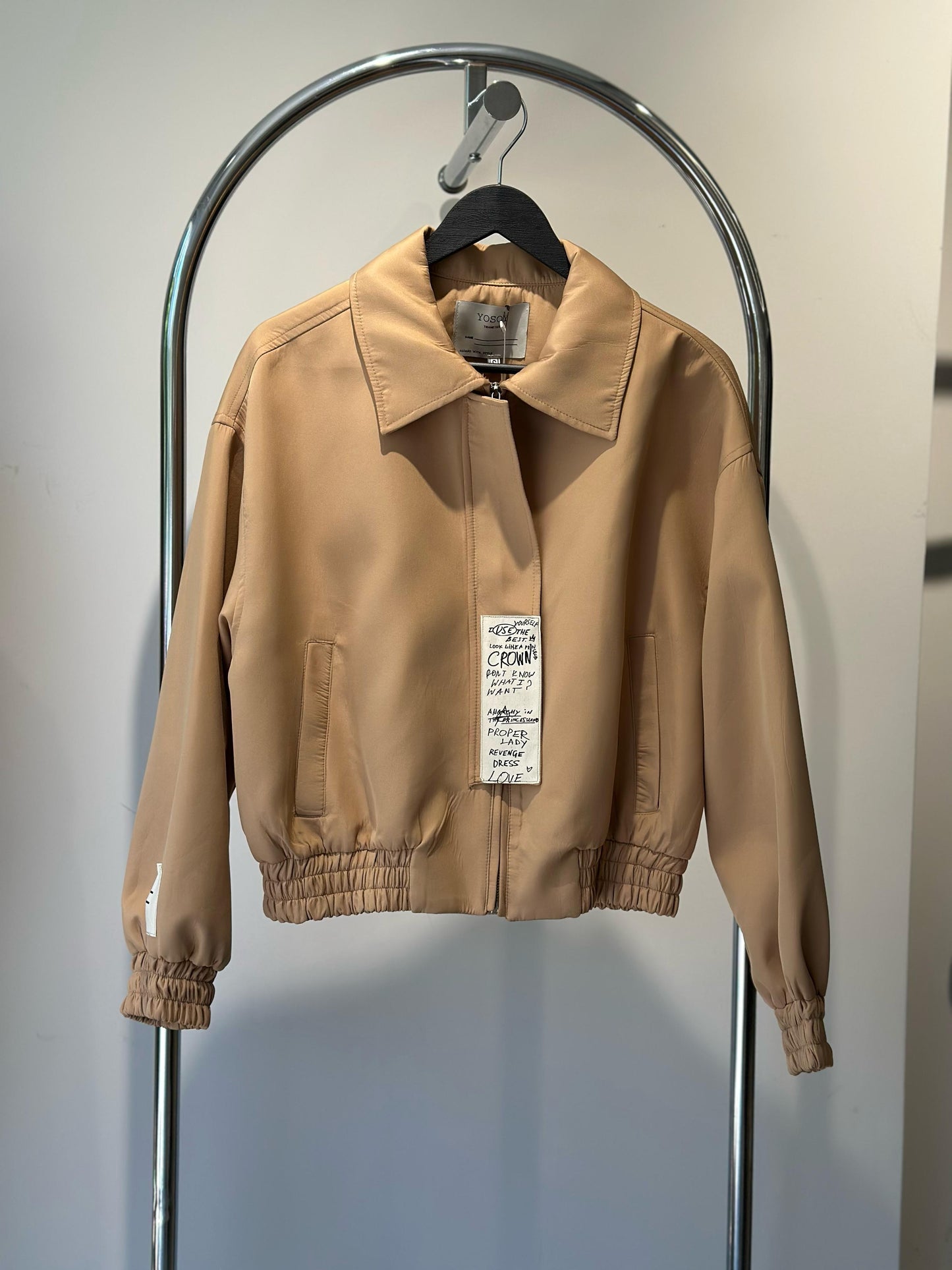 Xhaketë bomber