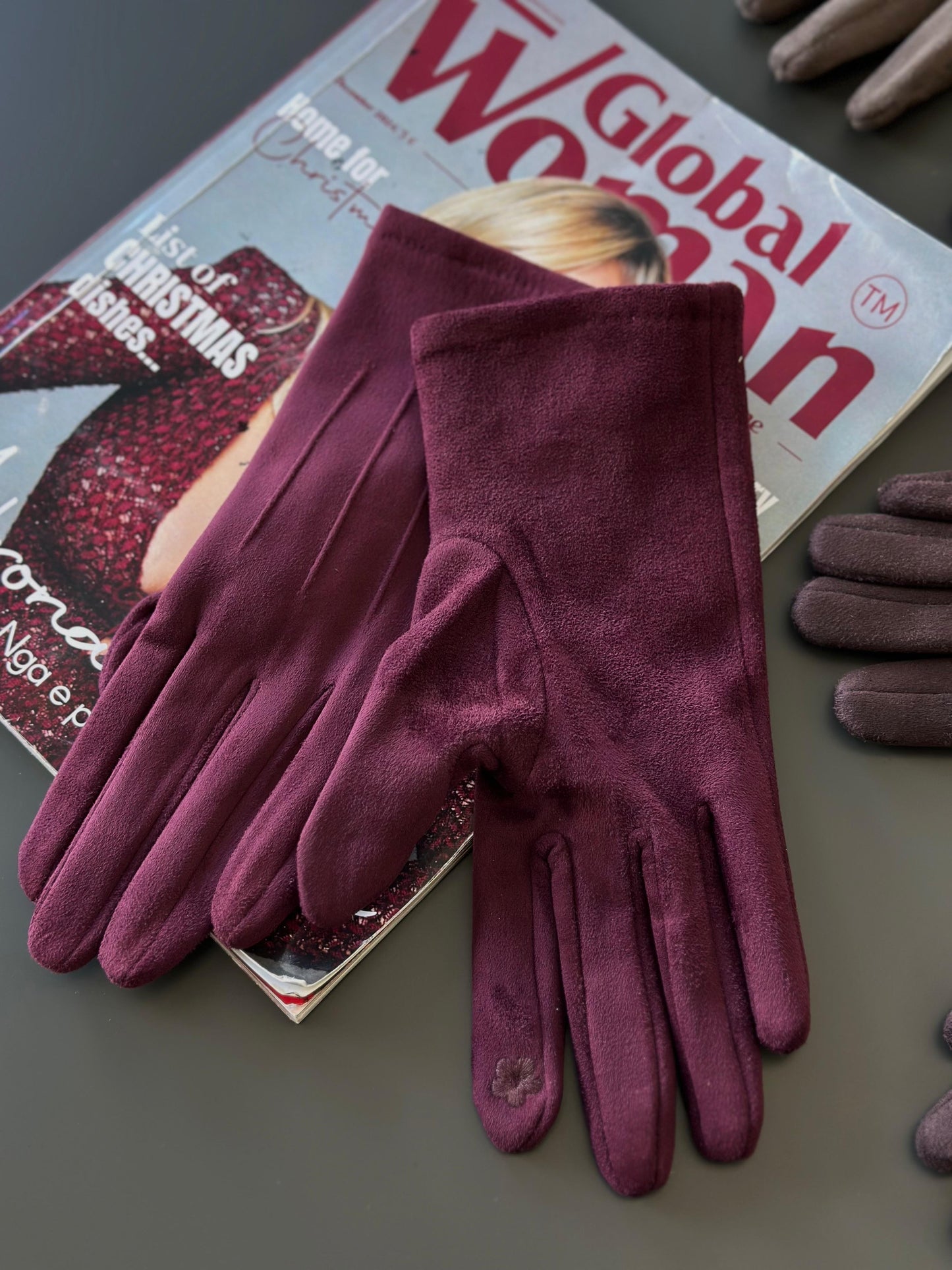 Doreza “Velvet Fall”