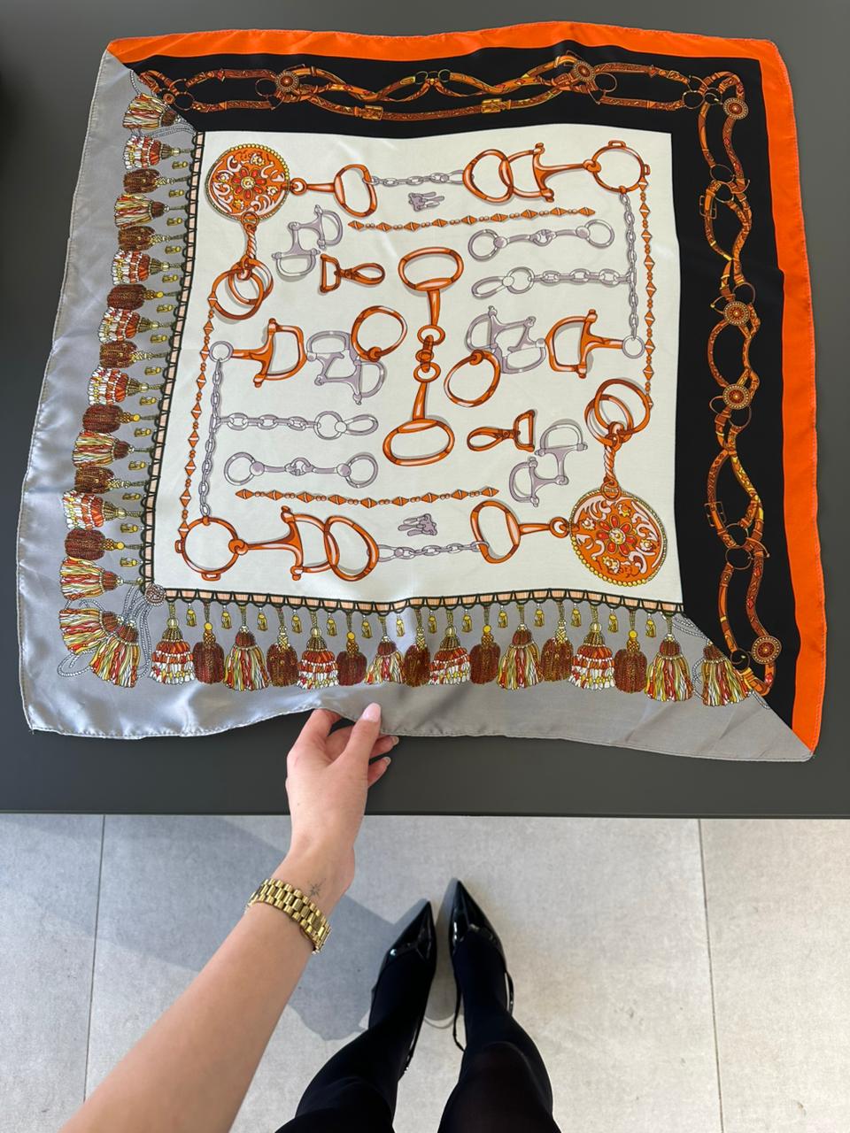 Shalli “Golden Links”