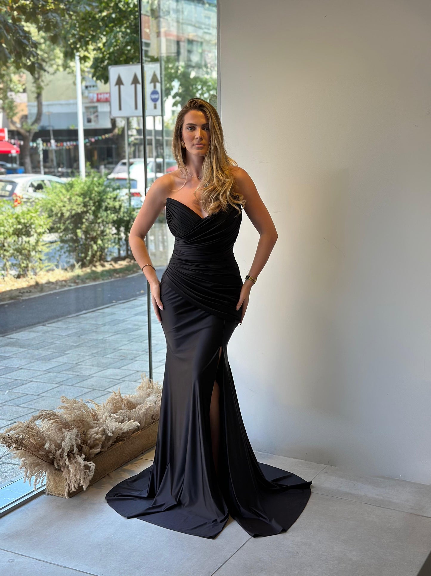 Fustan eventesh “Mermaid Muse”
