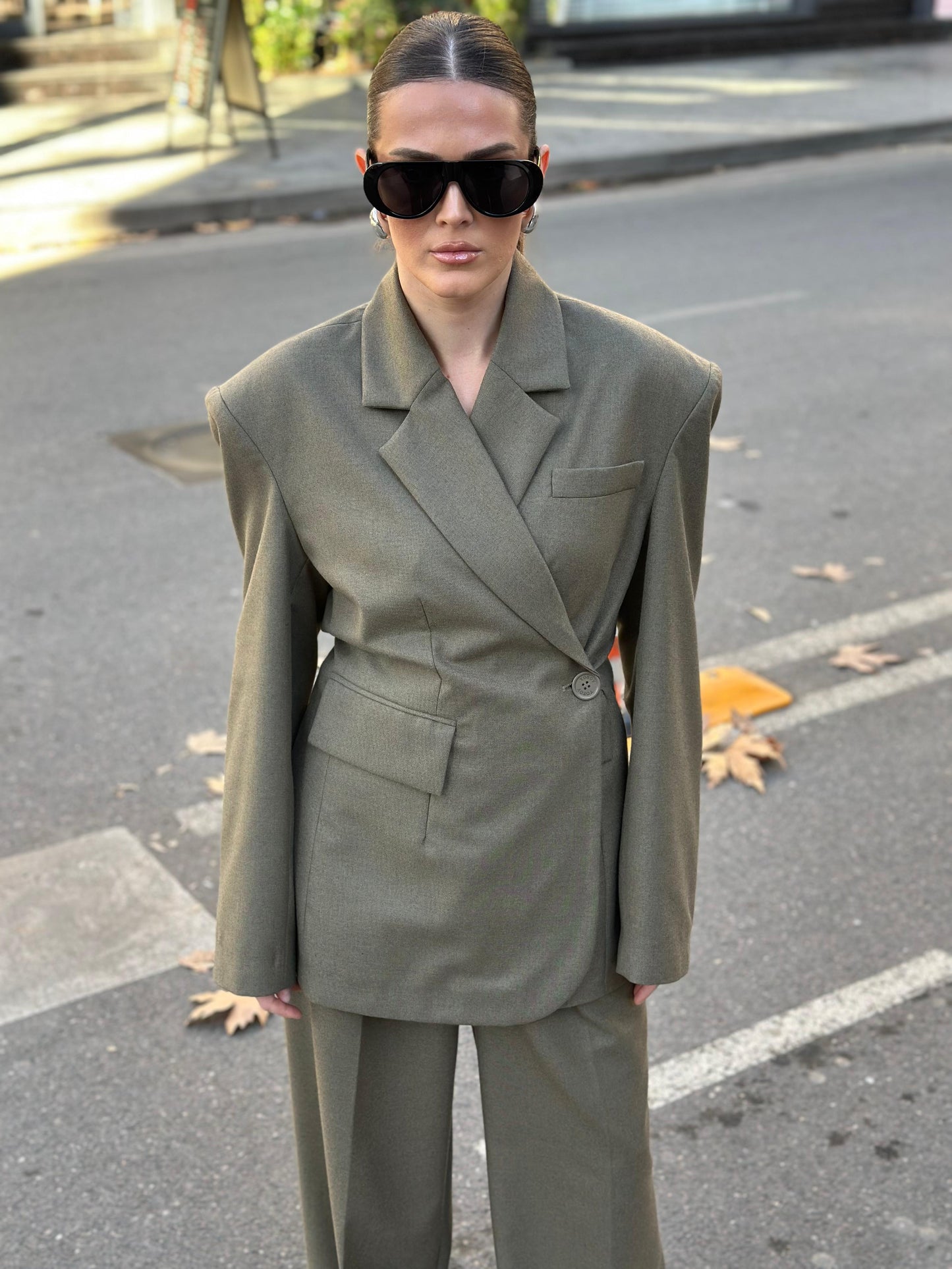 Xhakete “Presence”