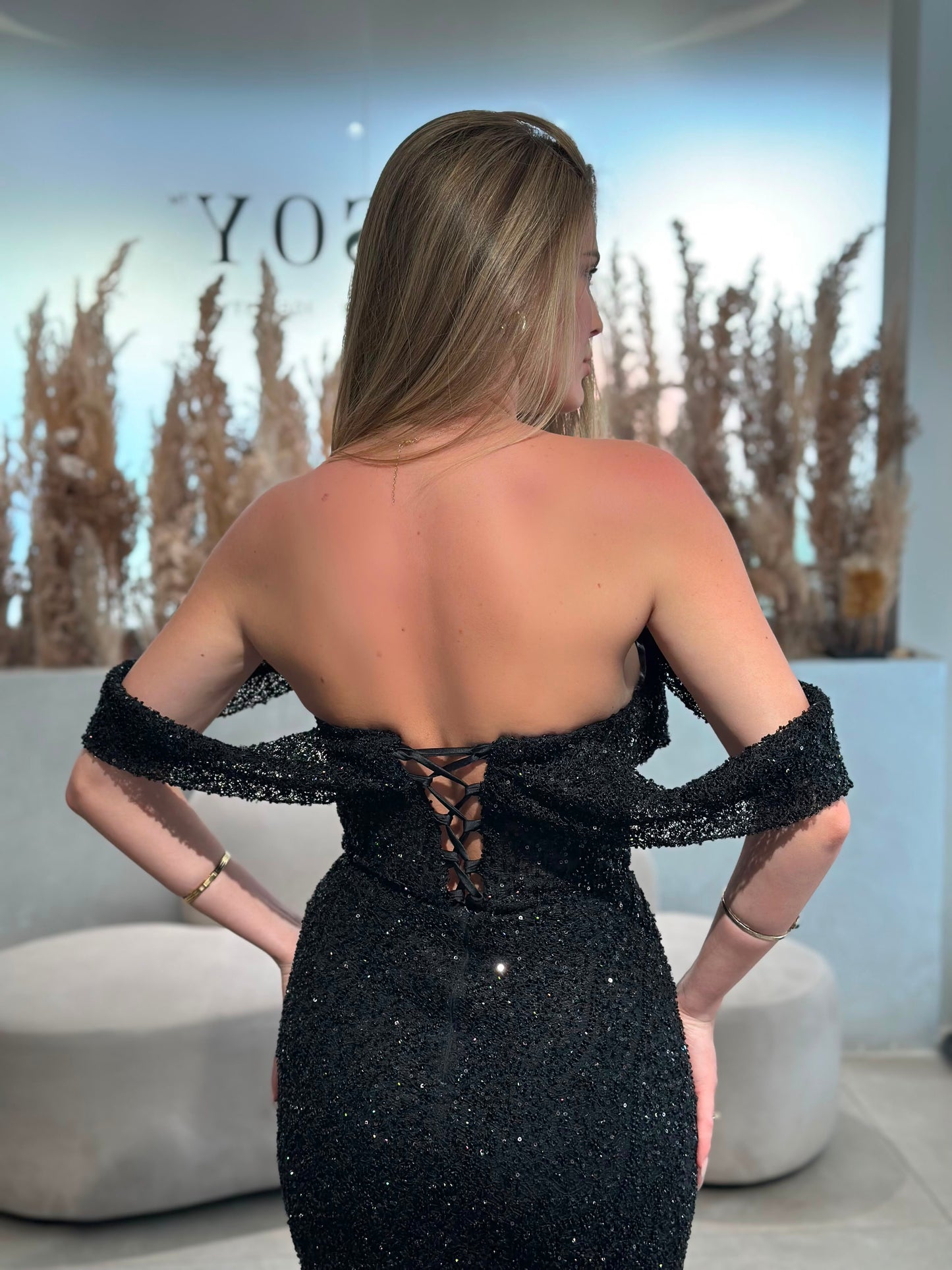 Fustan eventesh “Noelle”